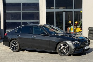 salon PL / FV Vat 23% /  300 d / 4MATIC / AMG / gwarancja / Burmester